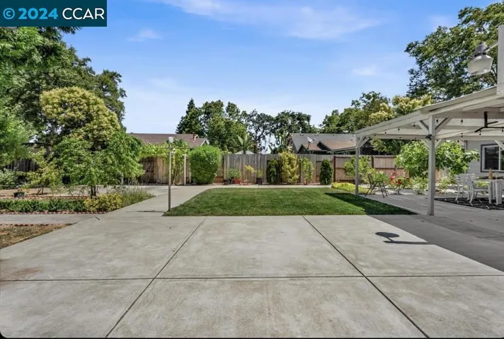 1431 Coventry Rd, Concord, California 94518