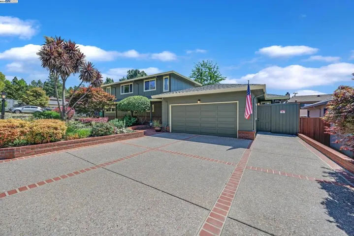 22711 Woodridge Dr, Hayward, California 94541