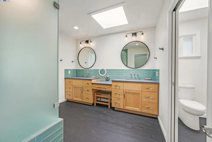 22711 Woodridge Dr, Hayward, California 94541