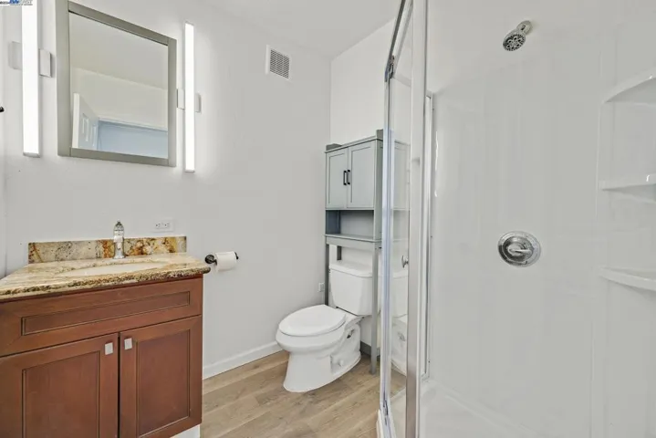 22711 Woodridge Dr, Hayward, California 94541