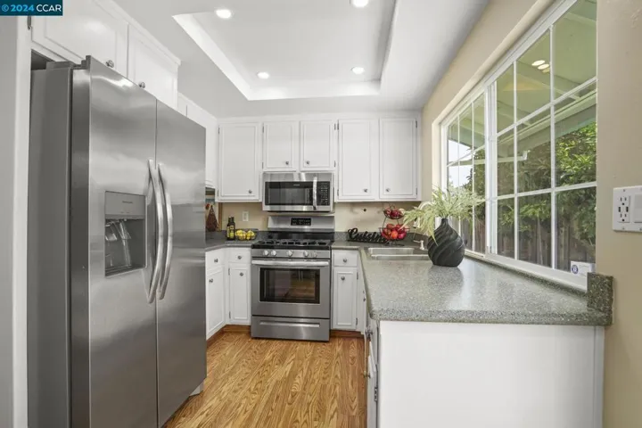 2130 Knollwood Drive, Martinez, California 94553