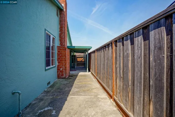 2130 Knollwood Drive, Martinez, California 94553