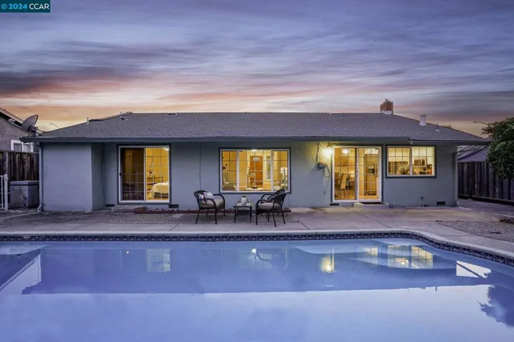 2130 Knollwood Drive, Martinez, California 94553