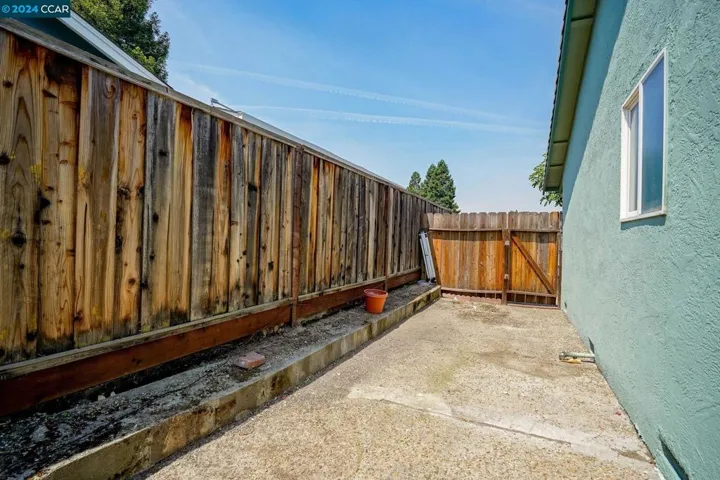 2130 Knollwood Drive, Martinez, California 94553