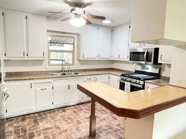 1299 Deer Springs Road 1, San Marcos, California 92069