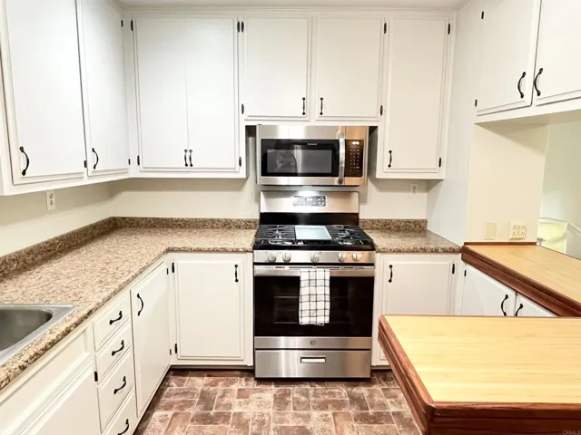 1299 Deer Springs Road 1, San Marcos, California 92069