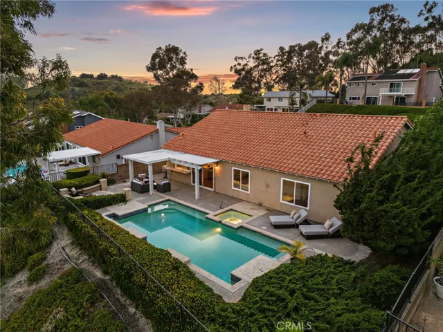 26941 Safiro, Mission Viejo, California 92691