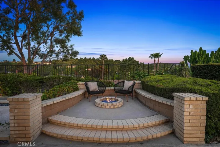26941 Safiro, Mission Viejo, California 92691