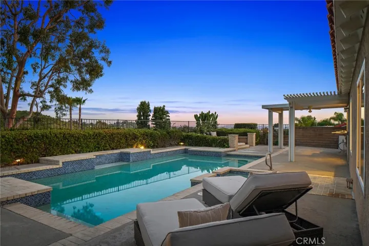 26941 Safiro, Mission Viejo, California 92691