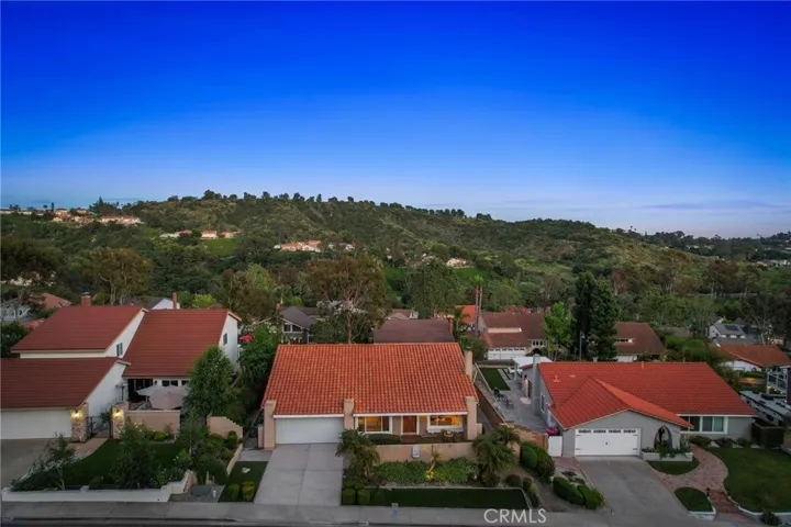 26941 Safiro, Mission Viejo, California 92691