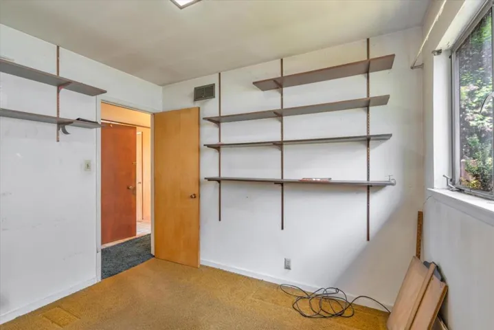 979 Lawrence Lane, Palo Alto, California 94303