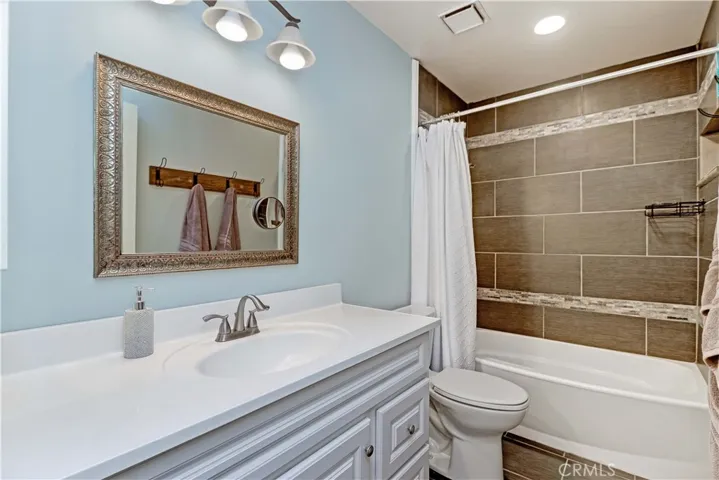 9 Moccasin Trail, Trabuco Canyon, California 92679