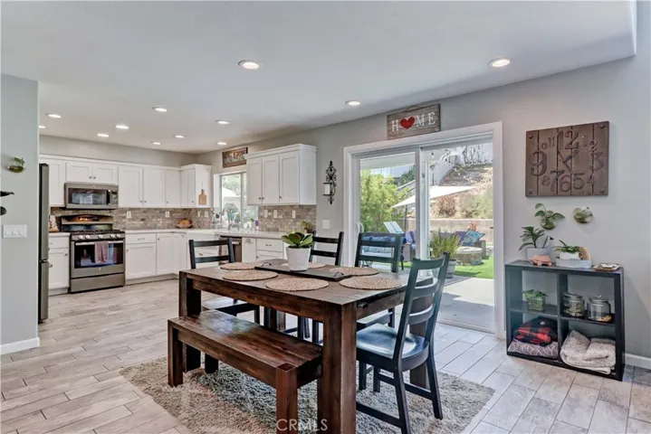 9 Moccasin Trail, Trabuco Canyon, California 92679
