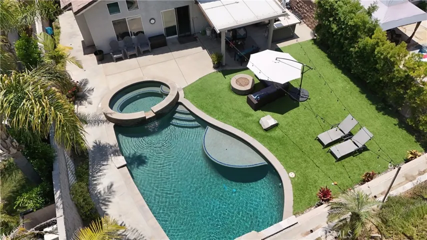 9 Moccasin Trail, Trabuco Canyon, California 92679