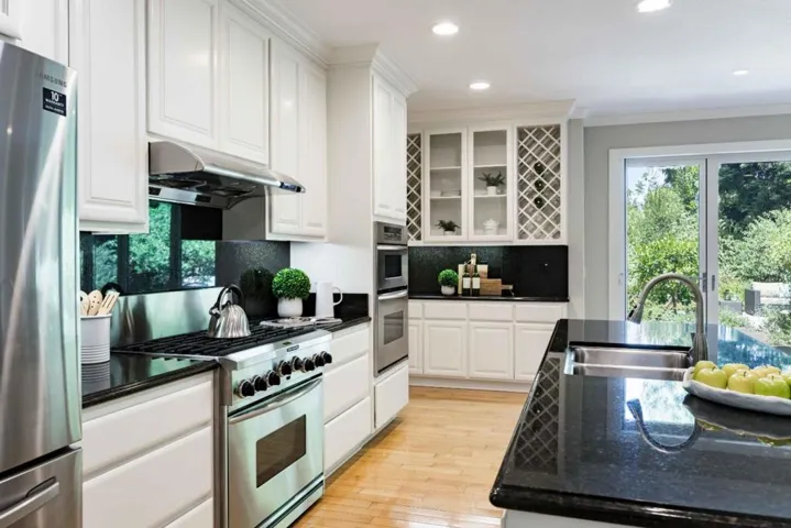 760 San Carlos Court, Palo Alto, California 94306