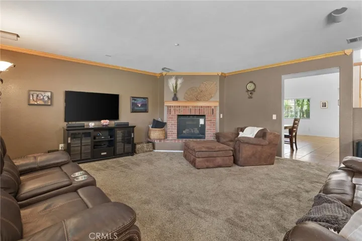 5822 Madison Lane, Fontana, California 92336