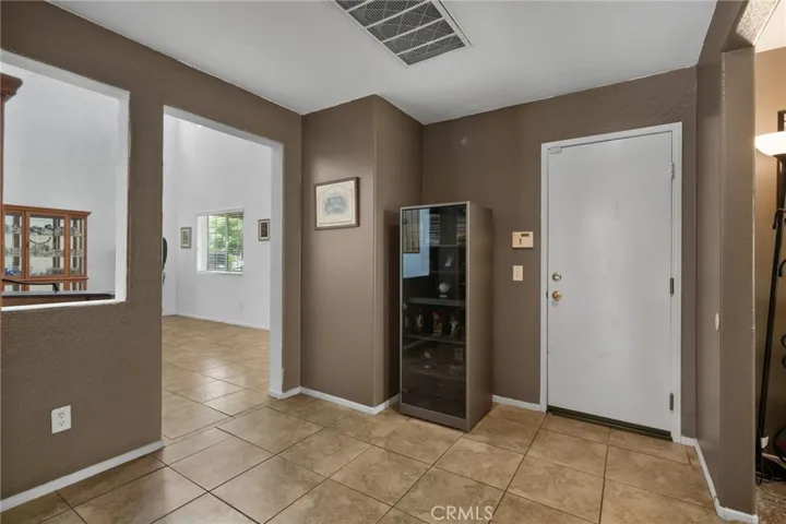 5822 Madison Lane, Fontana, California 92336