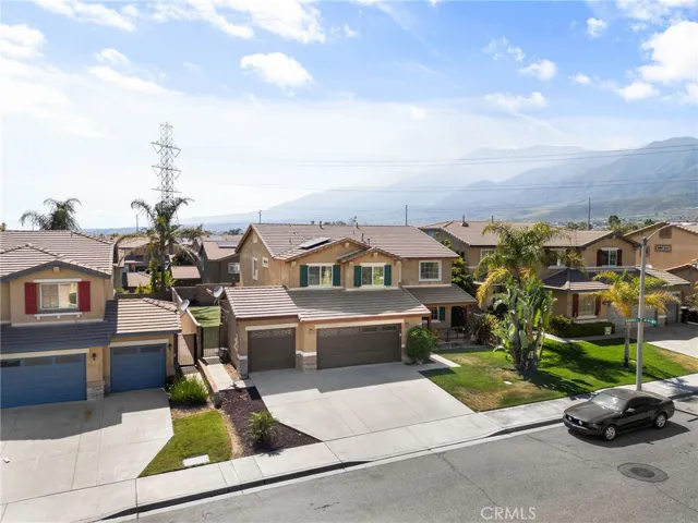 5822 Madison Lane, Fontana, California 92336