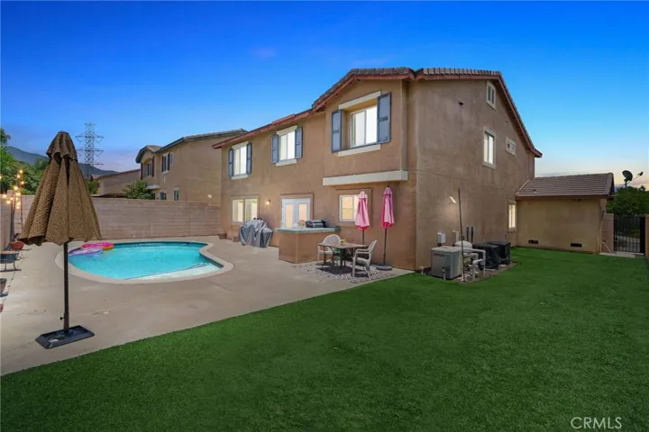 Your summer pool parties await!