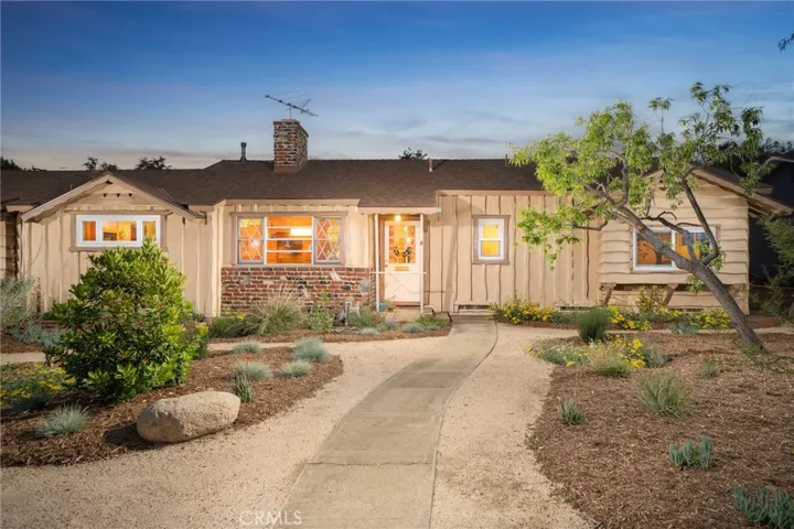 1347 N 1st Avenue, Upland, California 91786