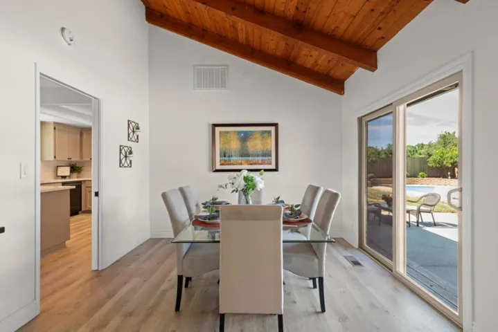 11820 Foothill Avenue, Gilroy, California 95020