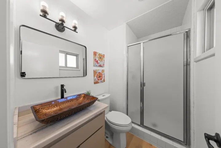 11820 Foothill Avenue, Gilroy, California 95020