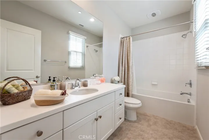 160 Nature, Irvine, California 92618