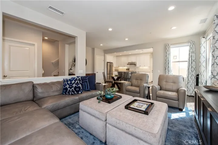 160 Nature, Irvine, California 92618