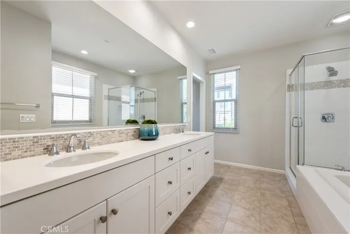 160 Nature, Irvine, California 92618