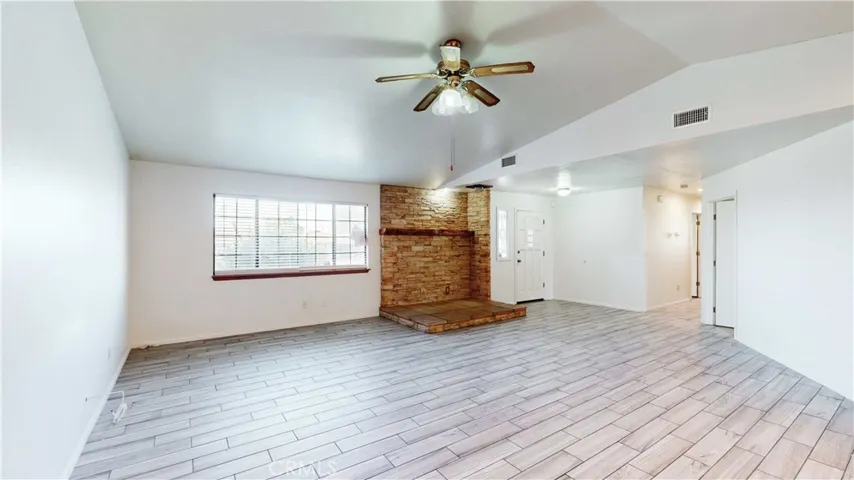 9007 Pecan Avenue, Hesperia, California 92345