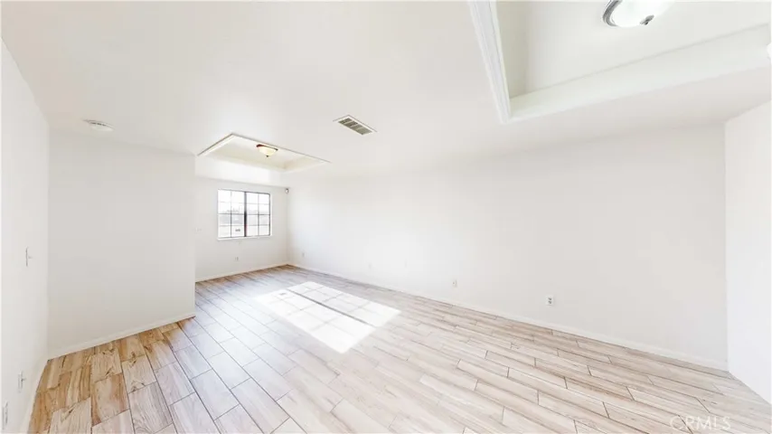 9007 Pecan Avenue, Hesperia, California 92345