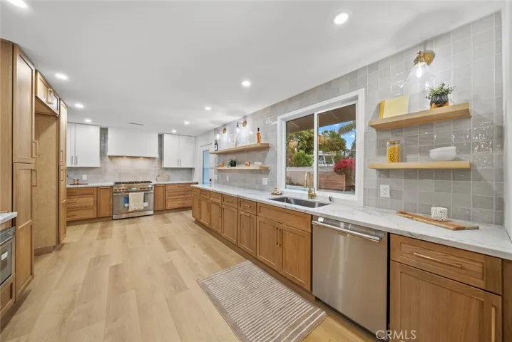 12351 Chianti Drive, Rossmoor, California 90720