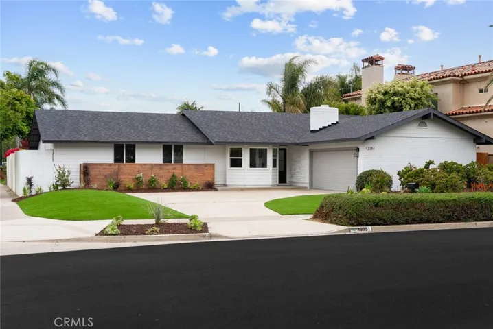 12351 Chianti Drive, Rossmoor, California 90720