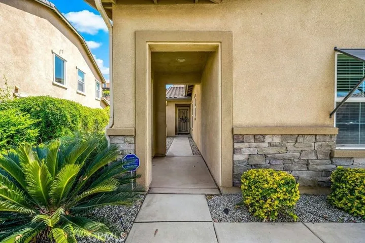 4183 Ladrillo Street, Lake Elsinore, California 92530