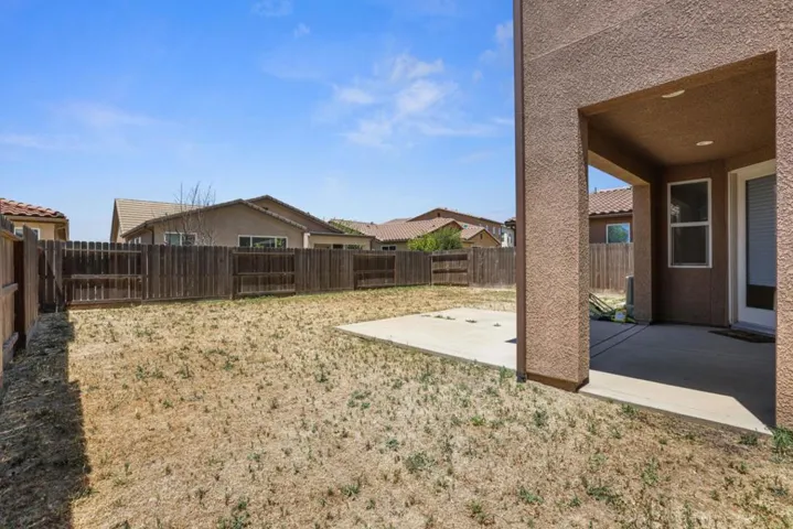 4355 Strathmore Place, Merced, California 95348