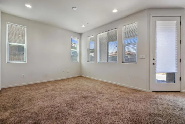 4355 Strathmore Place, Merced, California 95348