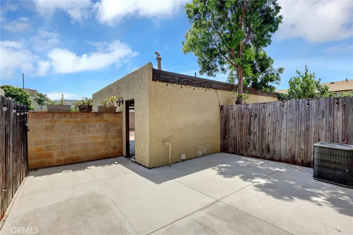 11661 S Buckthorn Lane, Orange, California 92869