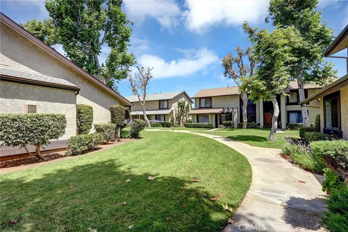 11661 S Buckthorn Lane, Orange, California 92869