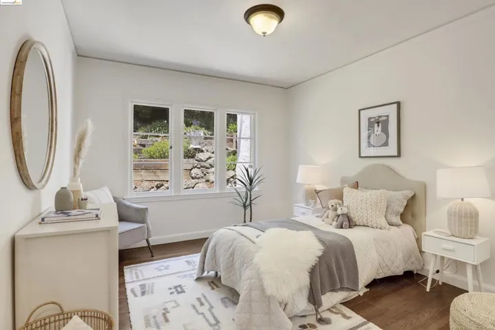 31 Sunset Drive, Kensington, California 94707-1151