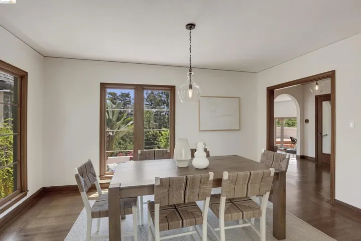 31 Sunset Drive, Kensington, California 94707-1151