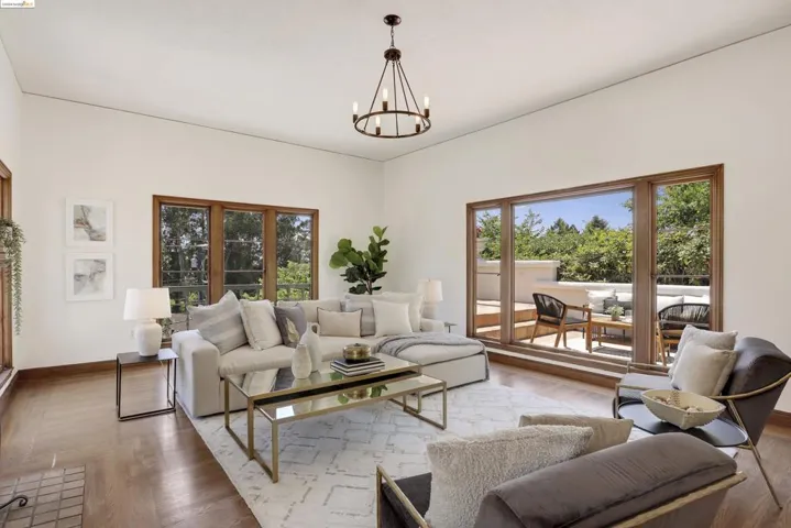 31 Sunset Drive, Kensington, California 94707-1151