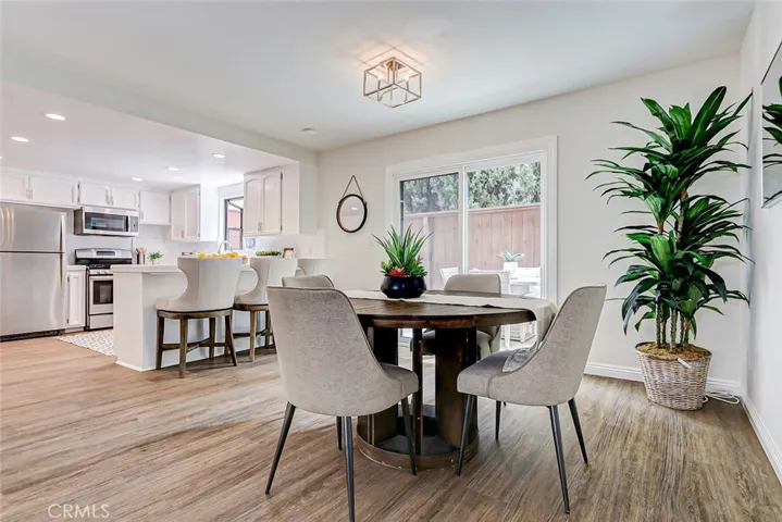 So bright and fresh - enough dining space for an even larger table if you like!
