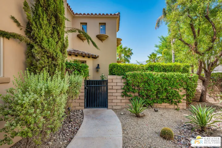 1321 S Yermo Drive, Palm Springs, California 92262