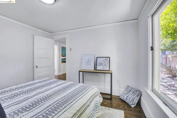 1735 6th Ave, Oakland, California 94606
