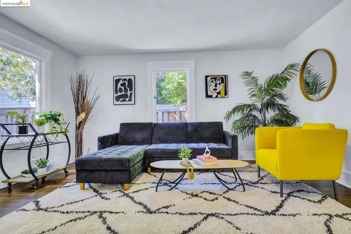 1735 6th Ave, Oakland, California 94606