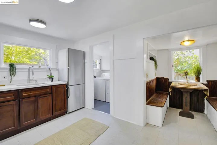1735 6th Ave, Oakland, California 94606