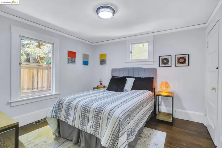 1735 6th Ave, Oakland, California 94606