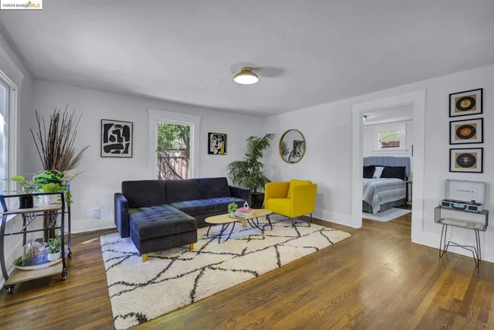 1735 6th Ave, Oakland, California 94606