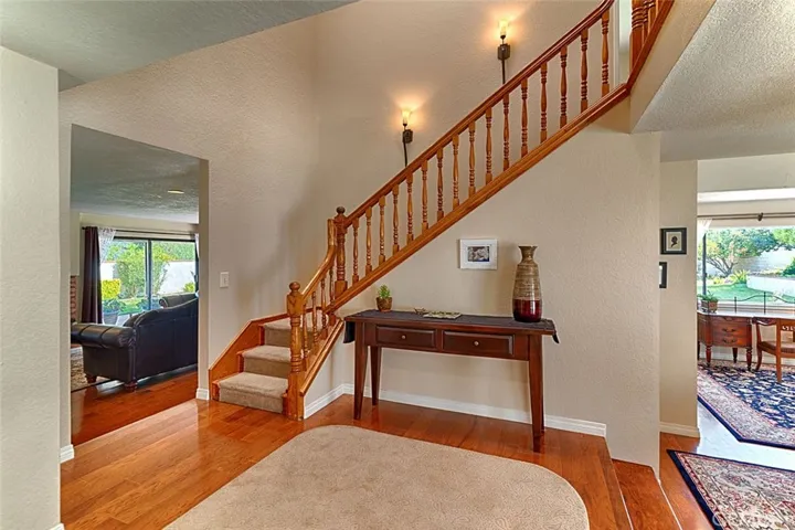 9195 Hidden Farm Road, Alta Loma, California 91737