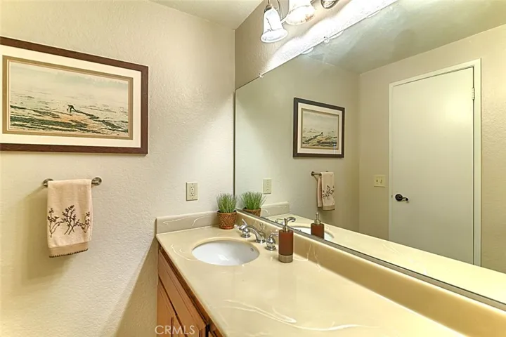 9195 Hidden Farm Road, Alta Loma, California 91737